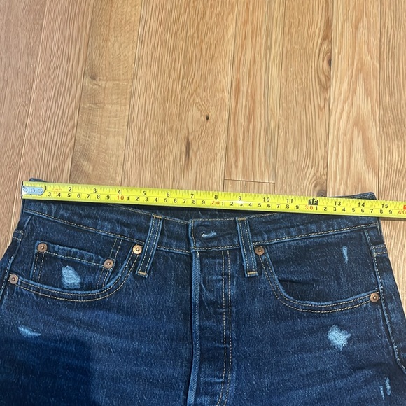 EUC Levi’s 501 skinny jeans - Picture 10 of 14